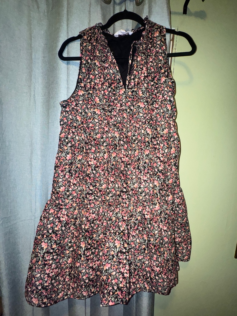 Floral Sleeveless Tiered Women's Dress in Pink and Black